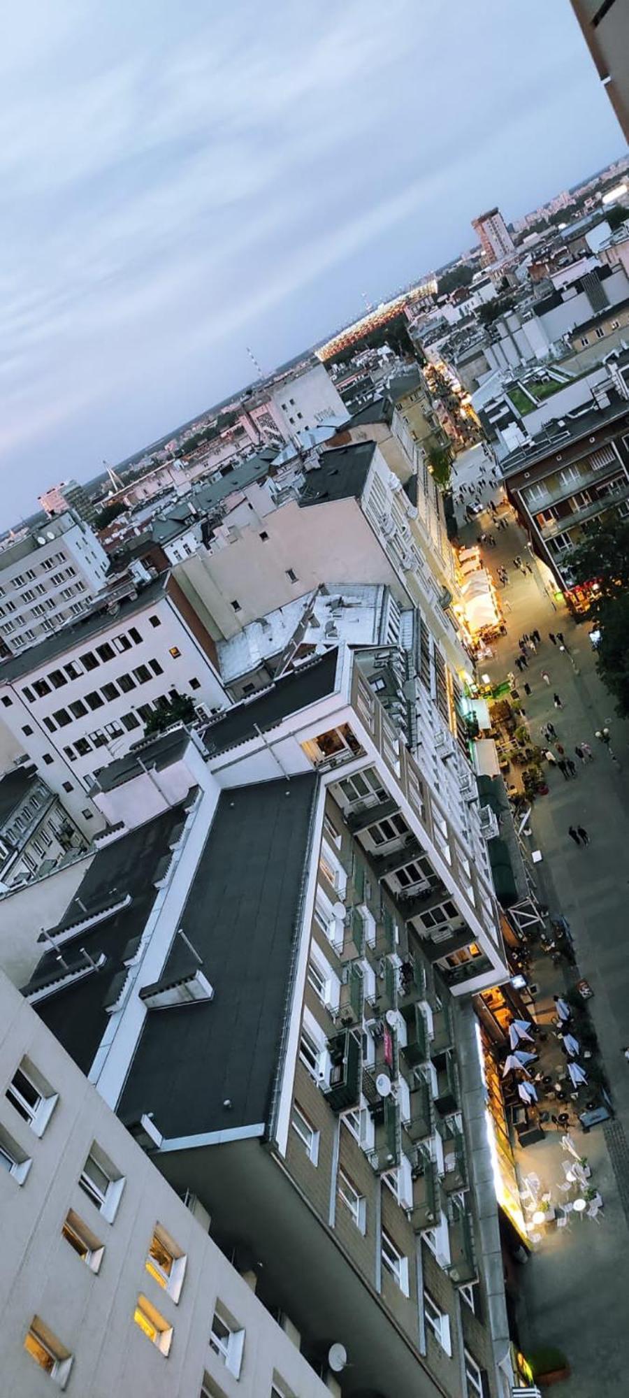Comewa Apartments Варшава Екстериор снимка